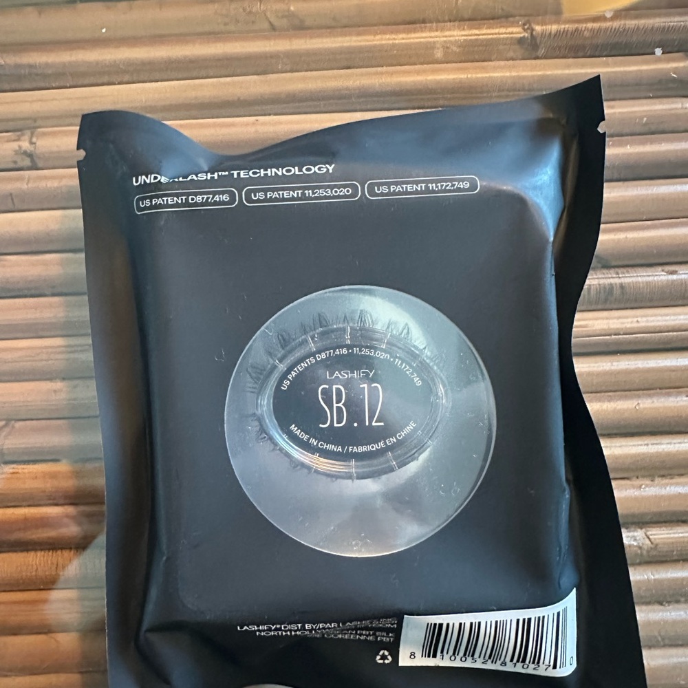 Lashify Starburst 12 SB.12 NWT - NEW